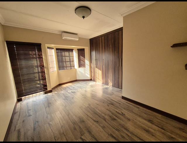 4 BEDROOM HOUSE FOR SALE IN VANDERBIJLPARK SW 5